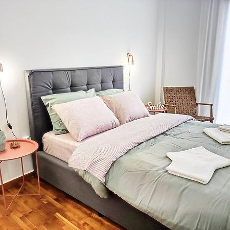 As ✓Two Bedroom Apartment In Thissio Афіни Екстер'єр фото