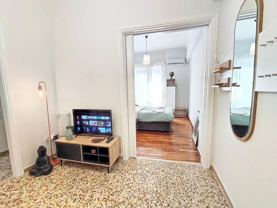 As ✓Two Bedroom Apartment In Thissio Афіни Екстер'єр фото