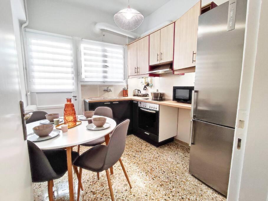 As ✓Two Bedroom Apartment In Thissio Афіни Екстер'єр фото